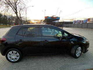 Toyota Auris foto 3