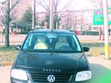 Volkswagen Touran foto 1