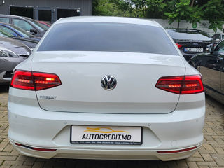 Volkswagen Passat foto 7