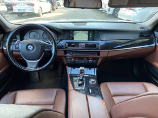 BMW 5 Series foto 11