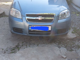 Chevrolet Aveo foto 2