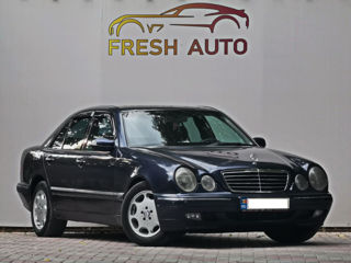 Mercedes E Class foto 1