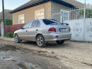 Hyundai Accent foto 8