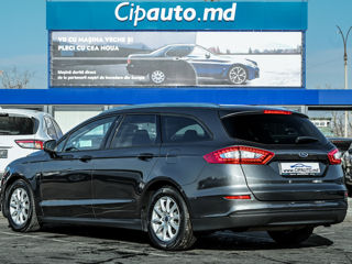 Ford Mondeo foto 5