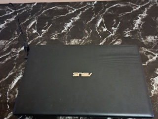 Asus F551C foto 3