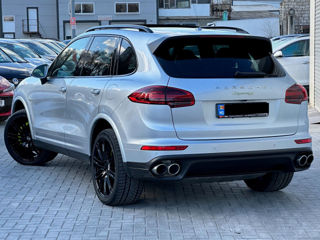 Porsche Cayenne foto 3