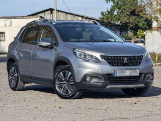 Peugeot 2008 foto 2