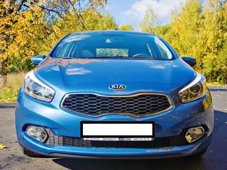 KIA Ceed foto 1