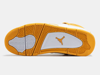 Nike Air Jordan 4 Retro Yellow x Louis Vuitton foto 9