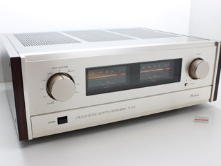 Accuphase E305 Accuphase