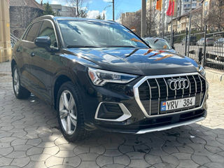 Audi Q3 foto 1