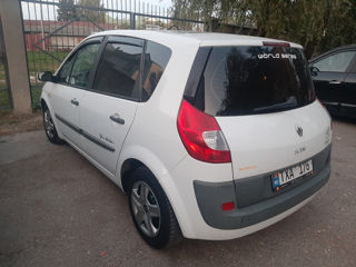 Renault Scenic foto 4