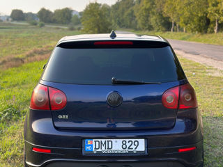 Volkswagen Golf foto 5