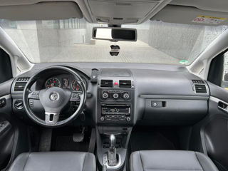 Volkswagen Touran foto 6