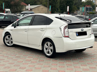 Toyota Prius foto 3