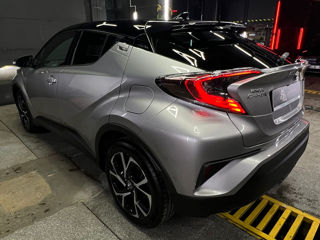 Toyota C-HR foto 3