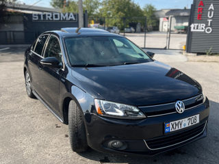 Volkswagen Jetta foto 2