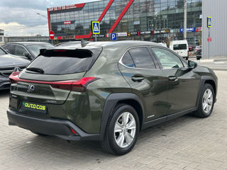 Lexus UX foto 4