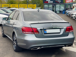 Mercedes E Class foto 8