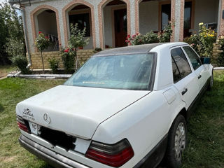 Mercedes Series (W124) foto 5