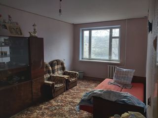 Apartament cu 2 camere, 53 m², Periferie, Fălești foto 2