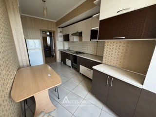 Apartament cu 2 camere, 72 m², Buiucani, Chișinău foto 7