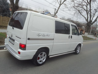 Volkswagen Transporter foto 3