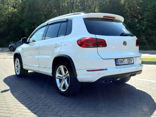 Volkswagen Tiguan foto 3