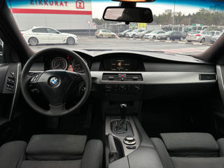 BMW 5 Series foto 7