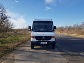 Mercedes Vario 614 foto 3