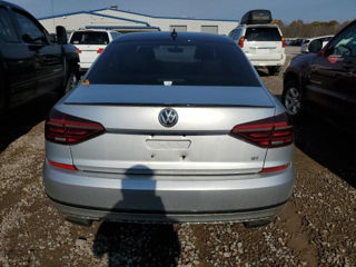 Volkswagen Passat foto 6