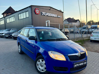 Skoda Fabia foto 2