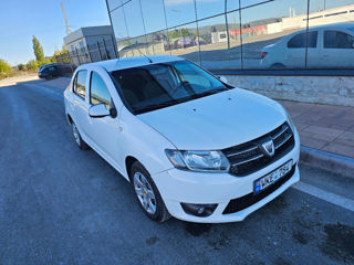 Dacia Logan foto 2