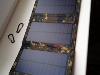 Солнечная-Складная-Переносная панель 4 секции для зарядки мобильных телефонов и др.гаджетов+подарок! foto 4