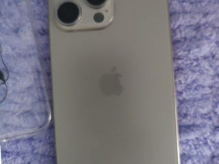 Apple iPhone 15 Pro Max 512 g 3000 лей foto 1