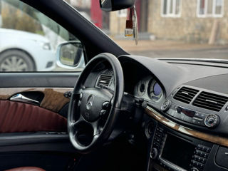 Mercedes E-Class foto 4