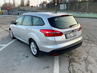 Ford Focus foto 3