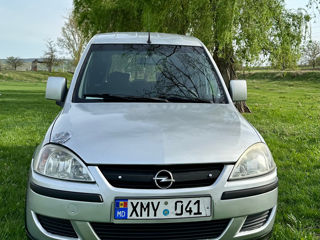 Opel Combo foto 1