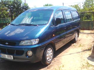 Hyundai h200 foto 1