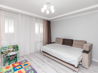 Apartament cu 2 camere, 73 m², Telecentru, Chișinău foto 7