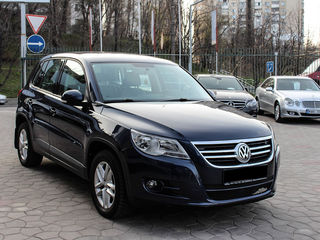 Volkswagen Tiguan foto 3