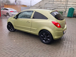 Opel Corsa foto 2