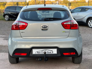 KIA Rio foto 7