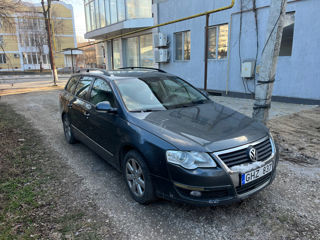 Volkswagen Passat foto 2