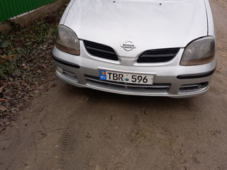 Nissan Almera foto 5