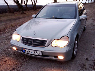 Mercedes C-Class