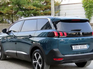 Peugeot 5008 foto 2