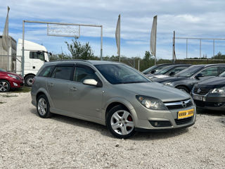 Opel Astra foto 1