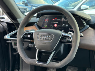 Audi E-tron GT foto 9