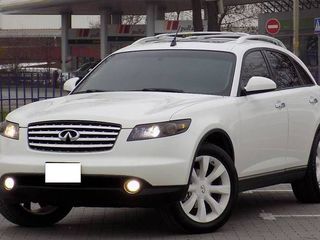 Infiniti FX foto 2